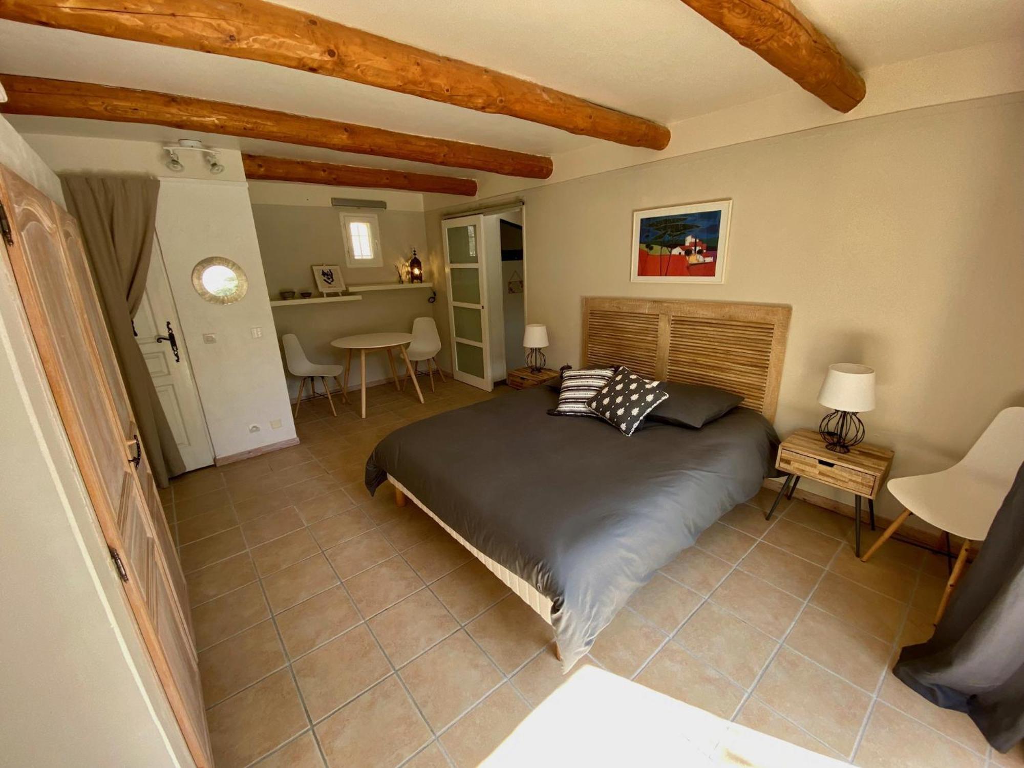 Hotel Pierres-Blanches Venasque Zimmer foto